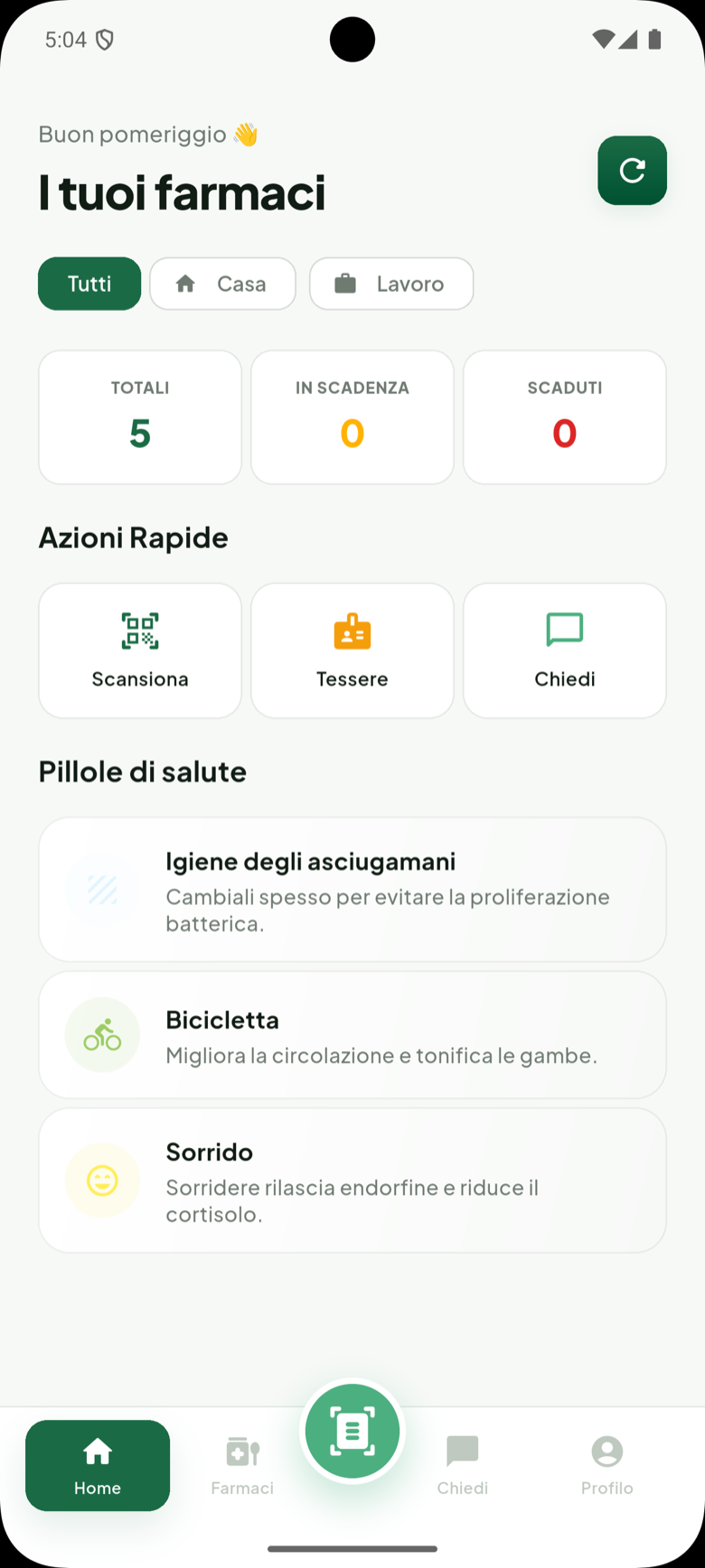 Schermata Home di Bugiardino: farmaci totali, in scadenza e scaduti, con le azioni rapide Scansiona, Tessere e Chiedi.